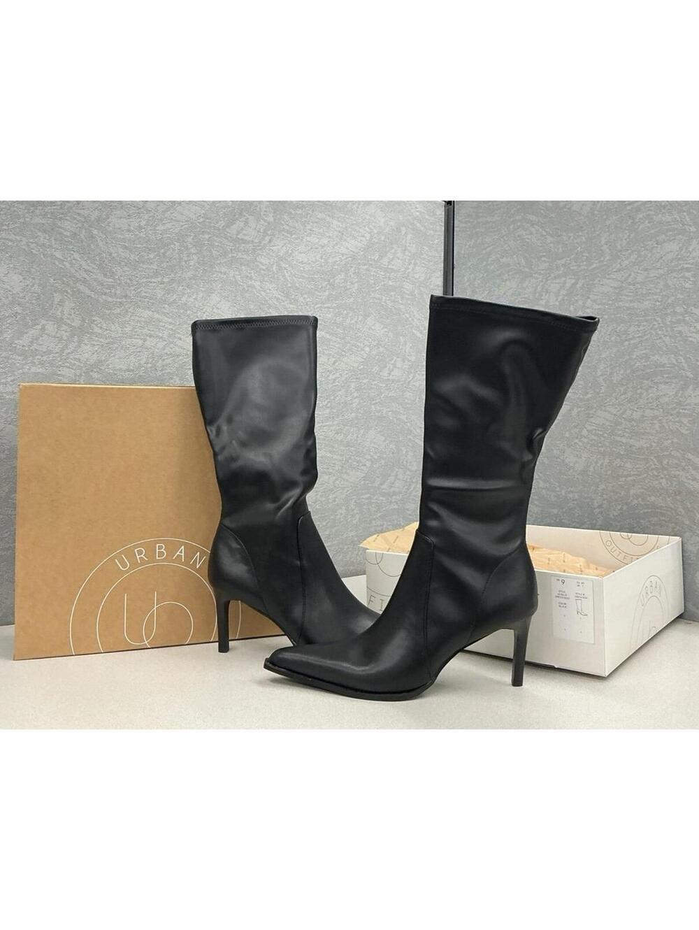 Urban outfitters size 9 black stretch boot